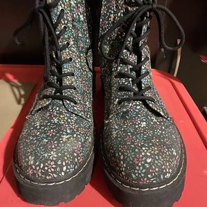 Union bay Floral combat boots